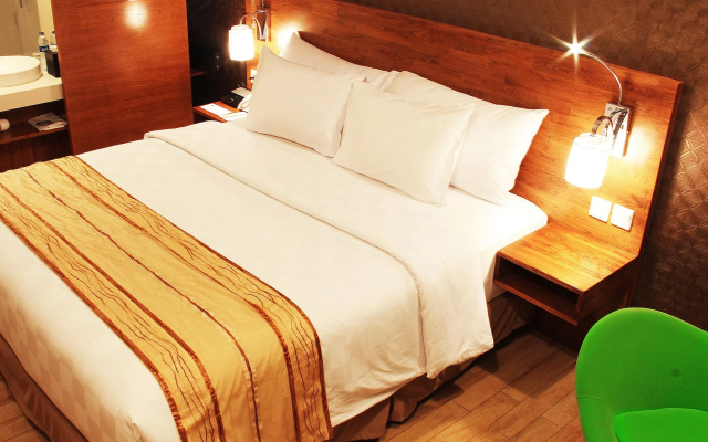 Hariston Hotel & Suites