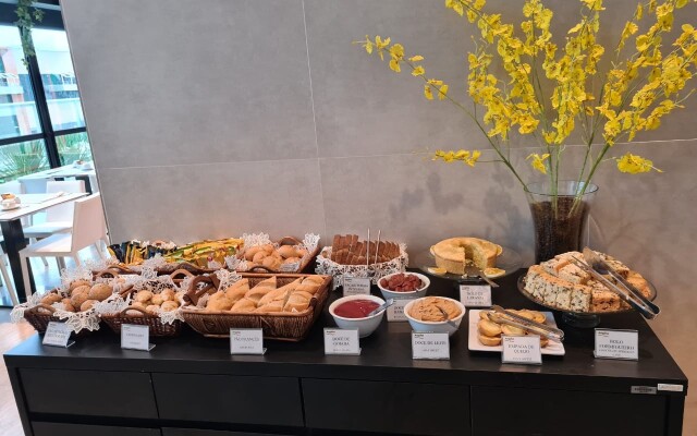 Astron Suites Mondial Salvador