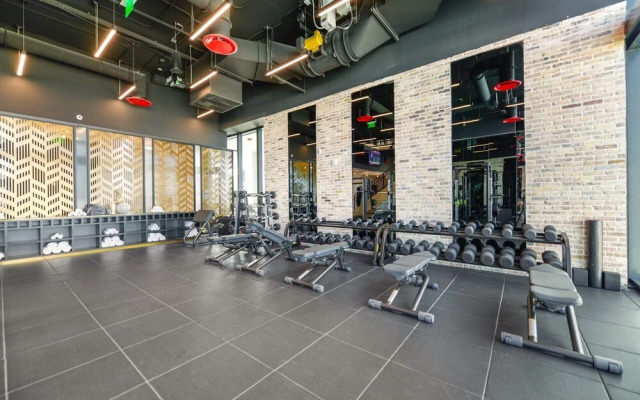 Spacious King Studio at Downtown Miami