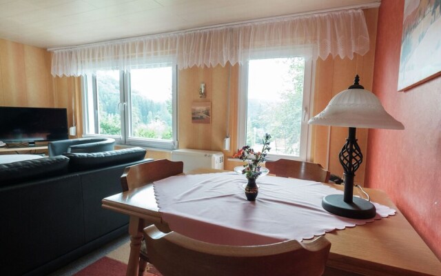 Attractive Holiday Home in Gntersberge With Roof Terrace