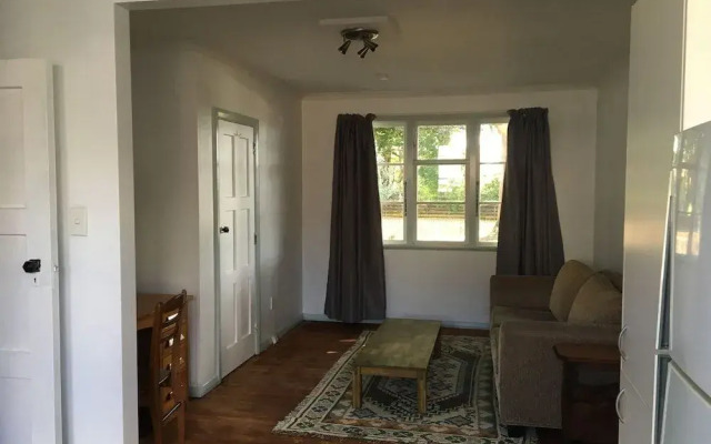Peachgrove Lodge