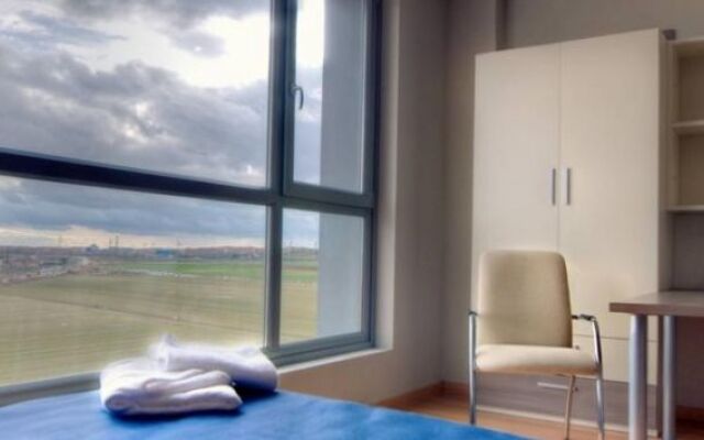 Hotel Vértice Roomspace Madrid