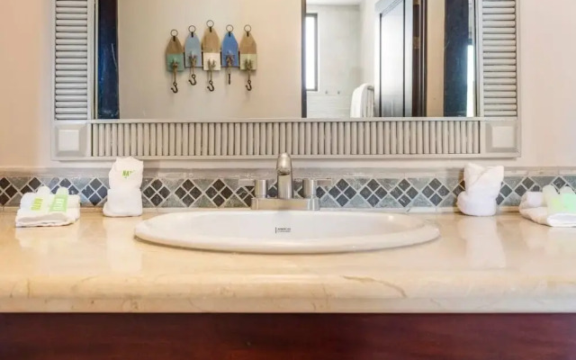 Jaco Beachfront Oasis Newly renovated