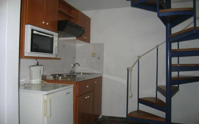 Androulakis Apartments