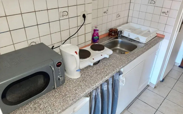 Apartment With Balcony Near Dusseldorf