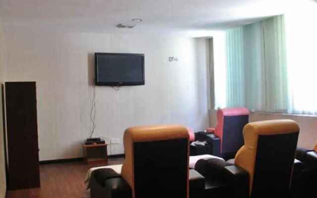 Prince Hotel