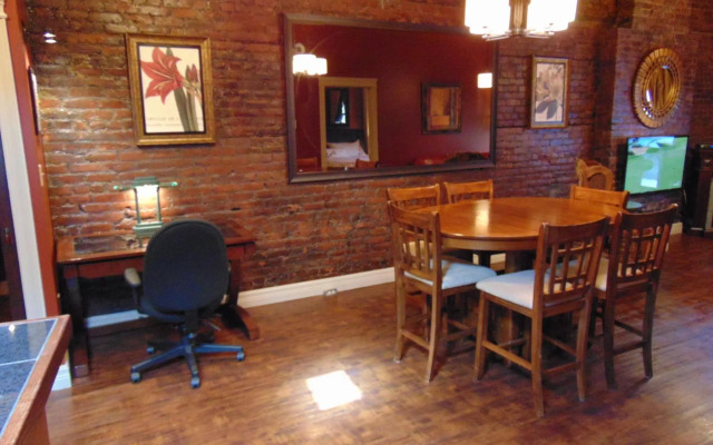 Downtown Executive Suites - Water Street