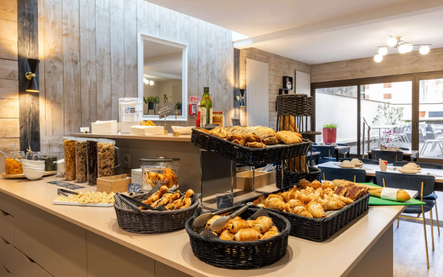 Best Western Plus L'artist Hotel