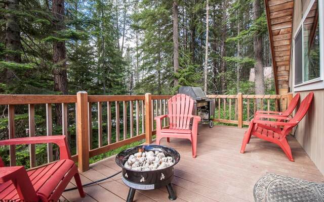 The Simple Life Cabin Apartment 2