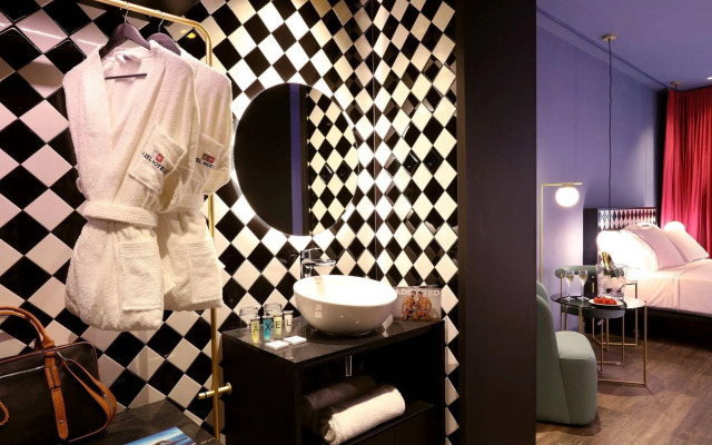 Axel Hotel Madrid – Adults Only