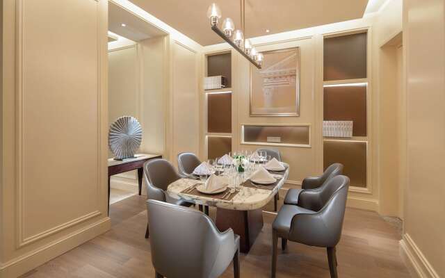 Hilton Dalian Golden Pebble Beach Resort