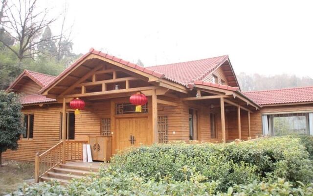 Yichang Changyang North Island Hotel