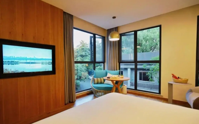 Narada Boutique  Hangzhou Yellow Dragon