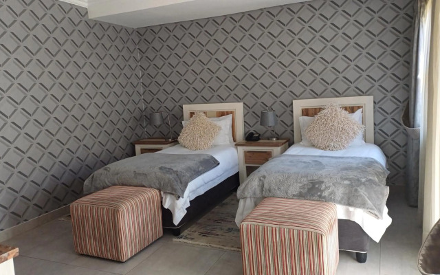 African Penguin Guesthouse & Conference