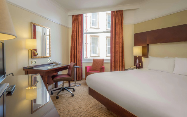 DoubleTree by Hilton Brighton Metropole