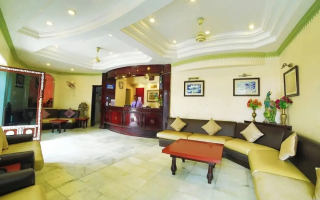 Hotel Samrat International