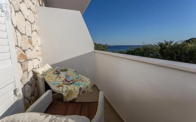 Apartments and rooms by the sea Hvar - 8785