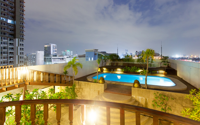 The Victory Executive Residences