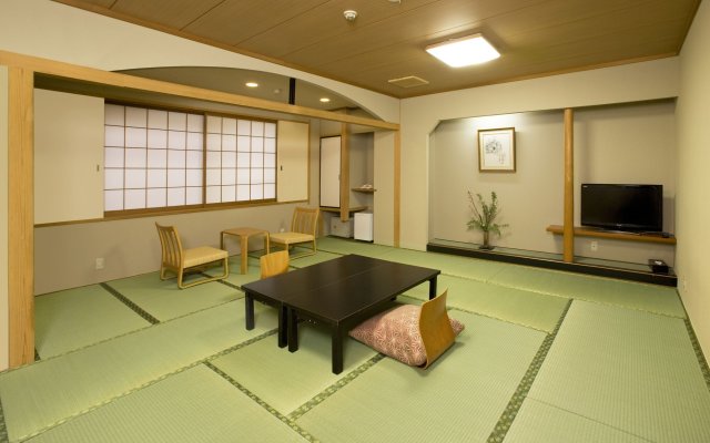 Ryokan Hirashin