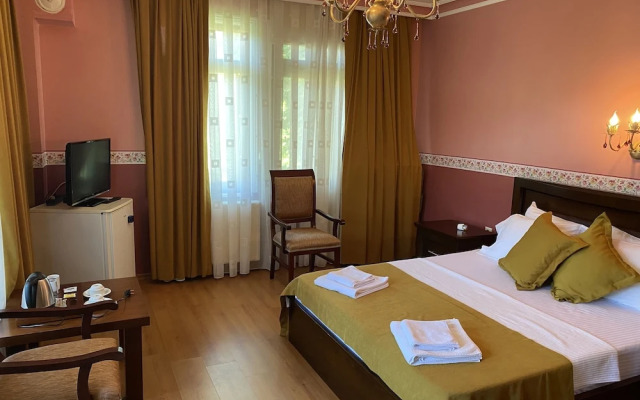 Sarikonaklar Garden Village