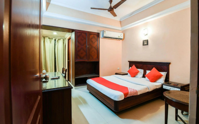Hotel Saroj Krishna