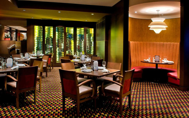 Courtyard by Marriott Niagara Falls