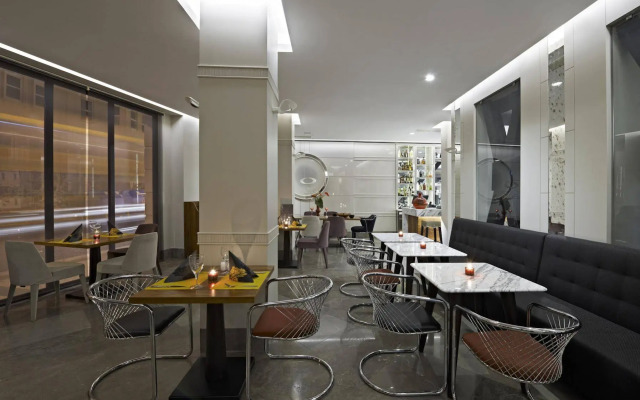 Four Points Flex by Sheraton Istanbul Taksim Square