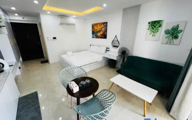 Lina – Stay, Work & Relax | Vinhomes D’Capitale