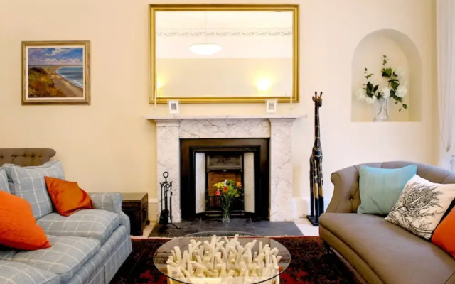 Luxury Central Old Town Suite Edinburgh