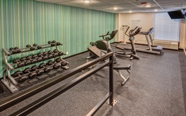 Holiday Inn Express Memphis Medical Center Midtown by IHG
