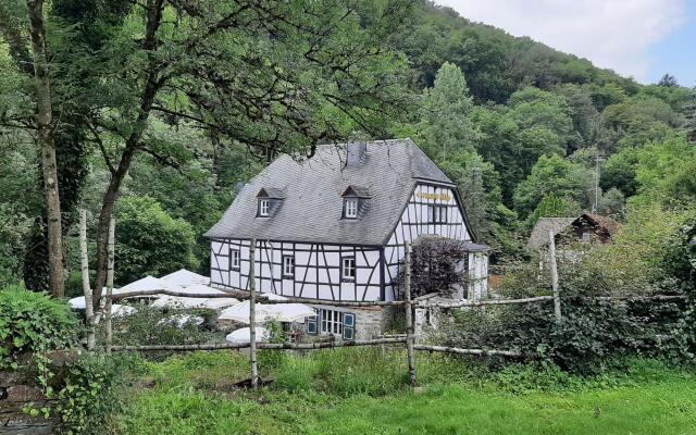 Lovely Apartment in Roes With a Terrace