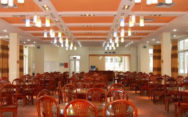 Bank Star I Hotel