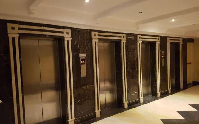Fal Al Taj Hotel