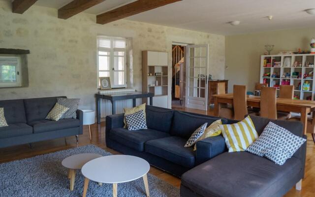 Superb Holiday Home in Saint-Beauzile with Private Pool