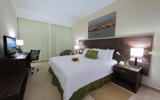 Victoria Hotel and Suites Panama