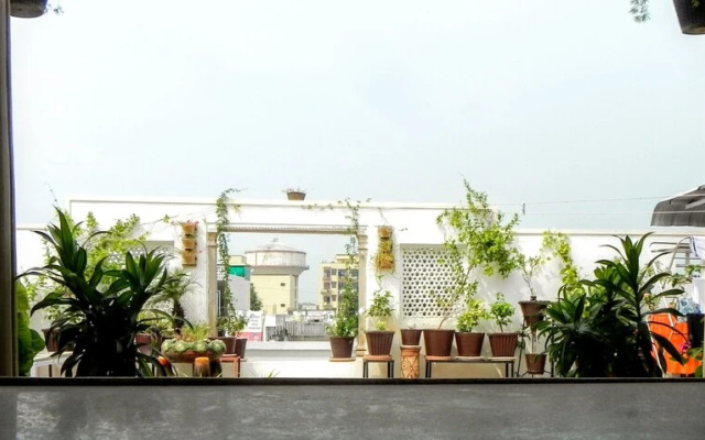 Hotel Kishan Kunj
