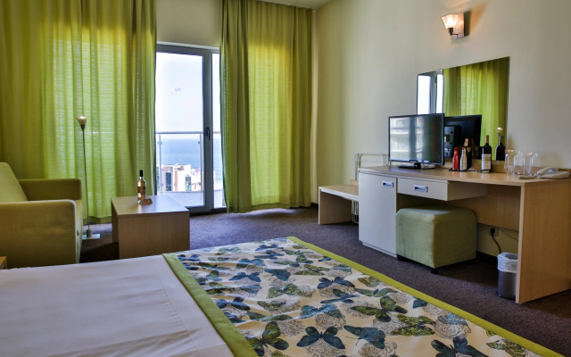 Park hotel Golden Beach