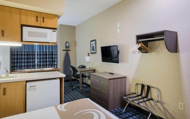 Sonesta Essential Hotels Blue Springs