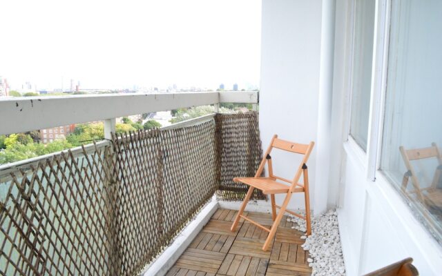 Spacious 1 Bedroom Apartment in Homerton