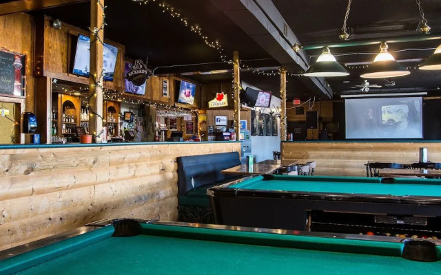 Northwood Plaza Hotel