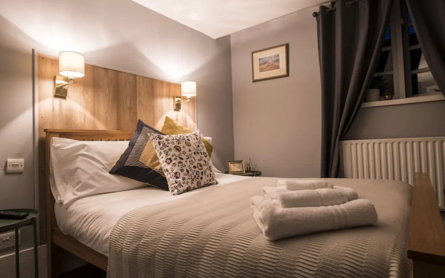 Daniele Hotel