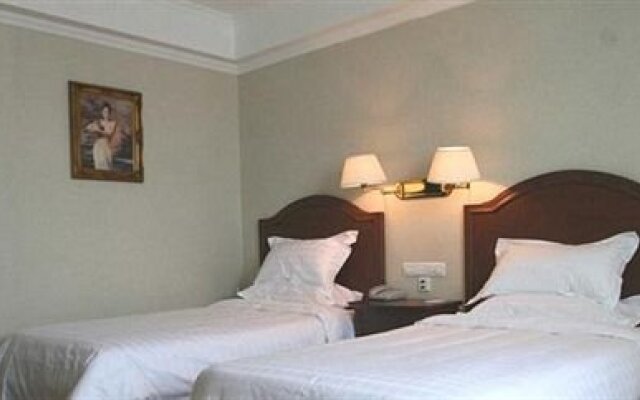 Anhui Fuyang Guomao Hotel - Fuyang