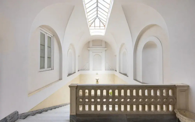 Blu Breeze on Seafront