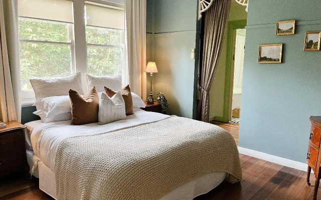 Woolrich Historic Garden Accommodation