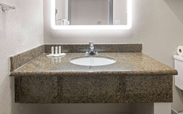 Days Inn by Wyndham San Diego-East/El Cajon