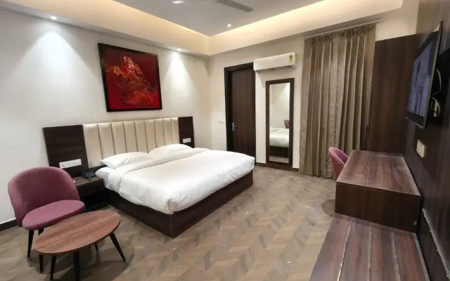 The Altruist Business Hotel