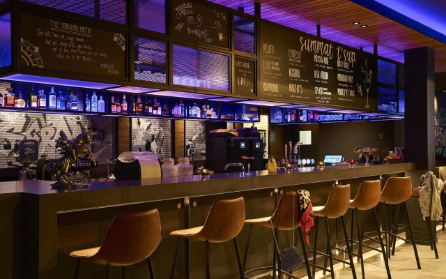 Moxy Birmingham NEC