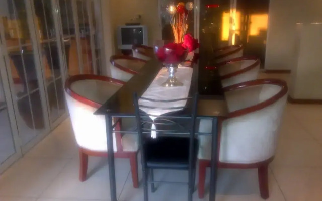 Comfort Palace Guesthouse Kasane