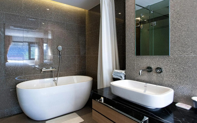 Golden Hotel Incheon