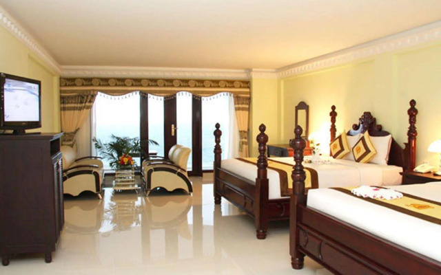 Ocean Front Hotel